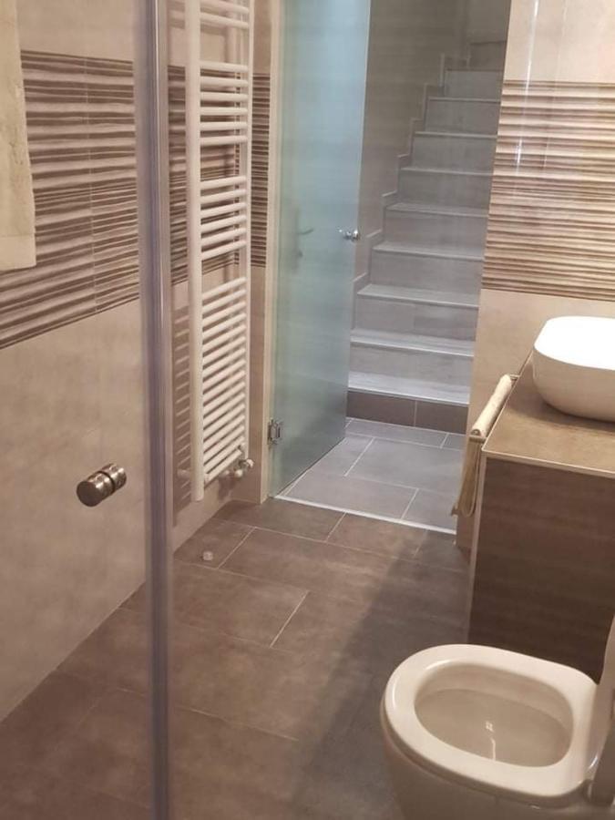 Lefkaditika Luxury Apartment プレベザ エクステリア 写真